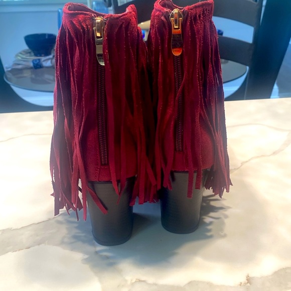 ASHRO Fringe Booties - Picture 14 of 15